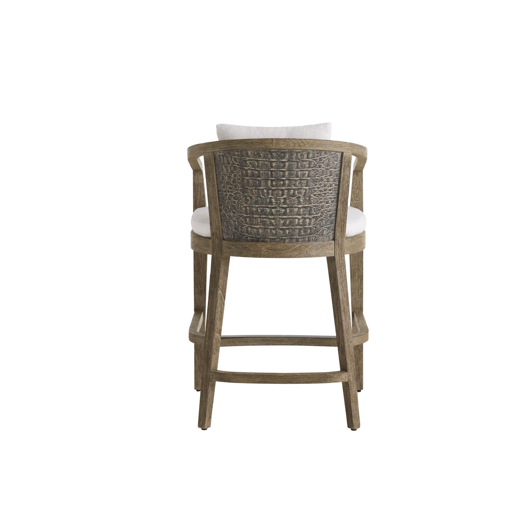 Shown in Pearl and Kona finish