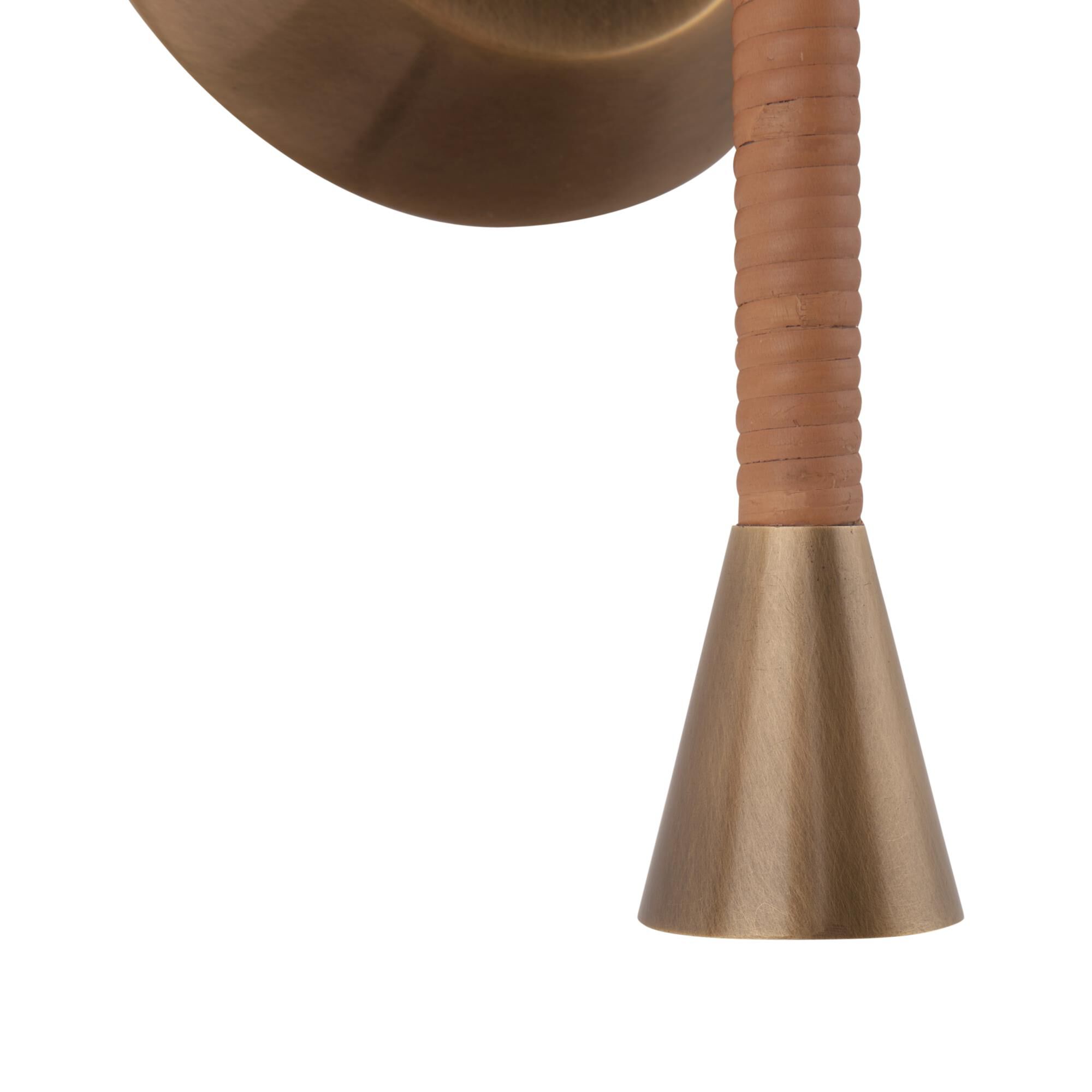 Shown in Brown finish