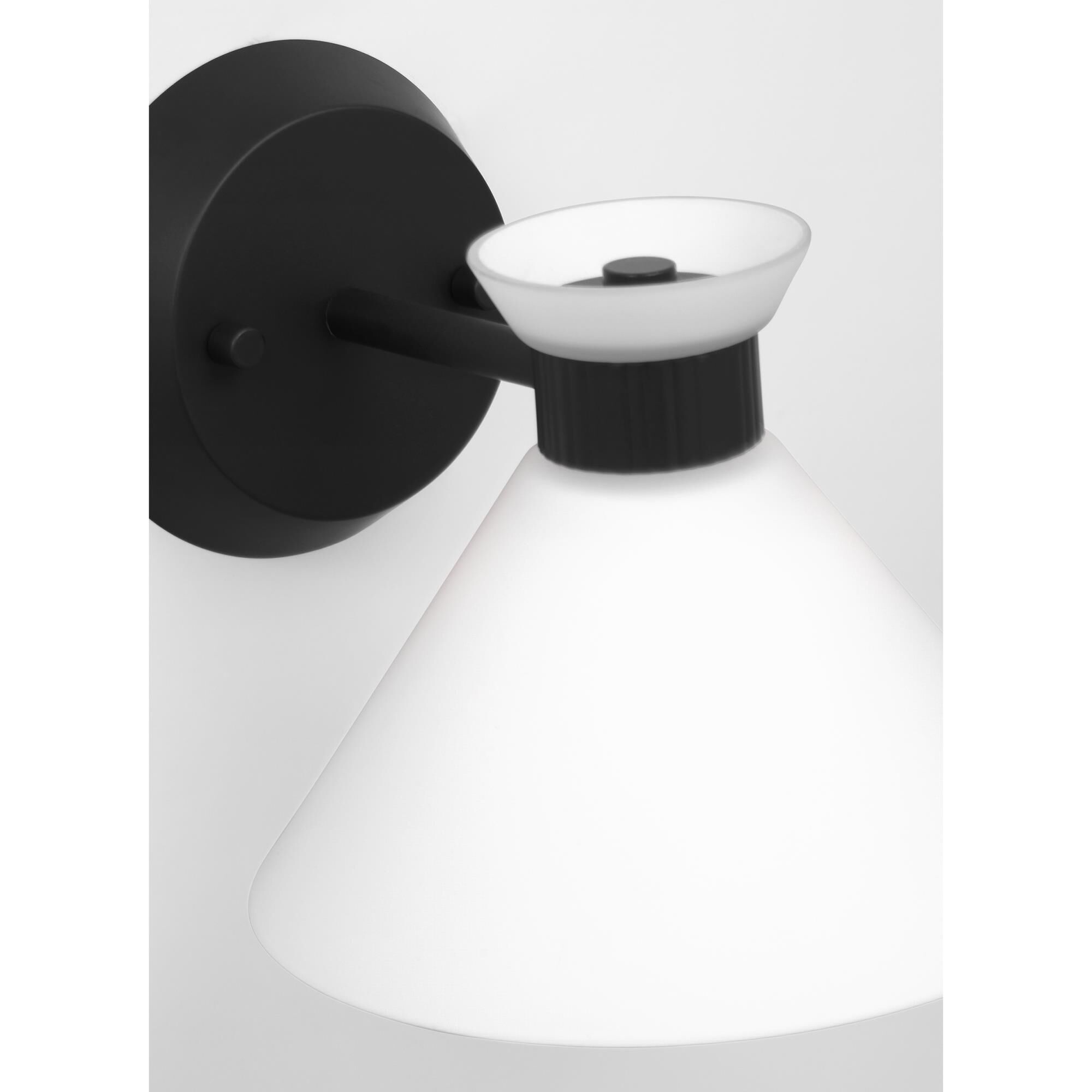 Shown in Midnight Black finish and Etched White glass