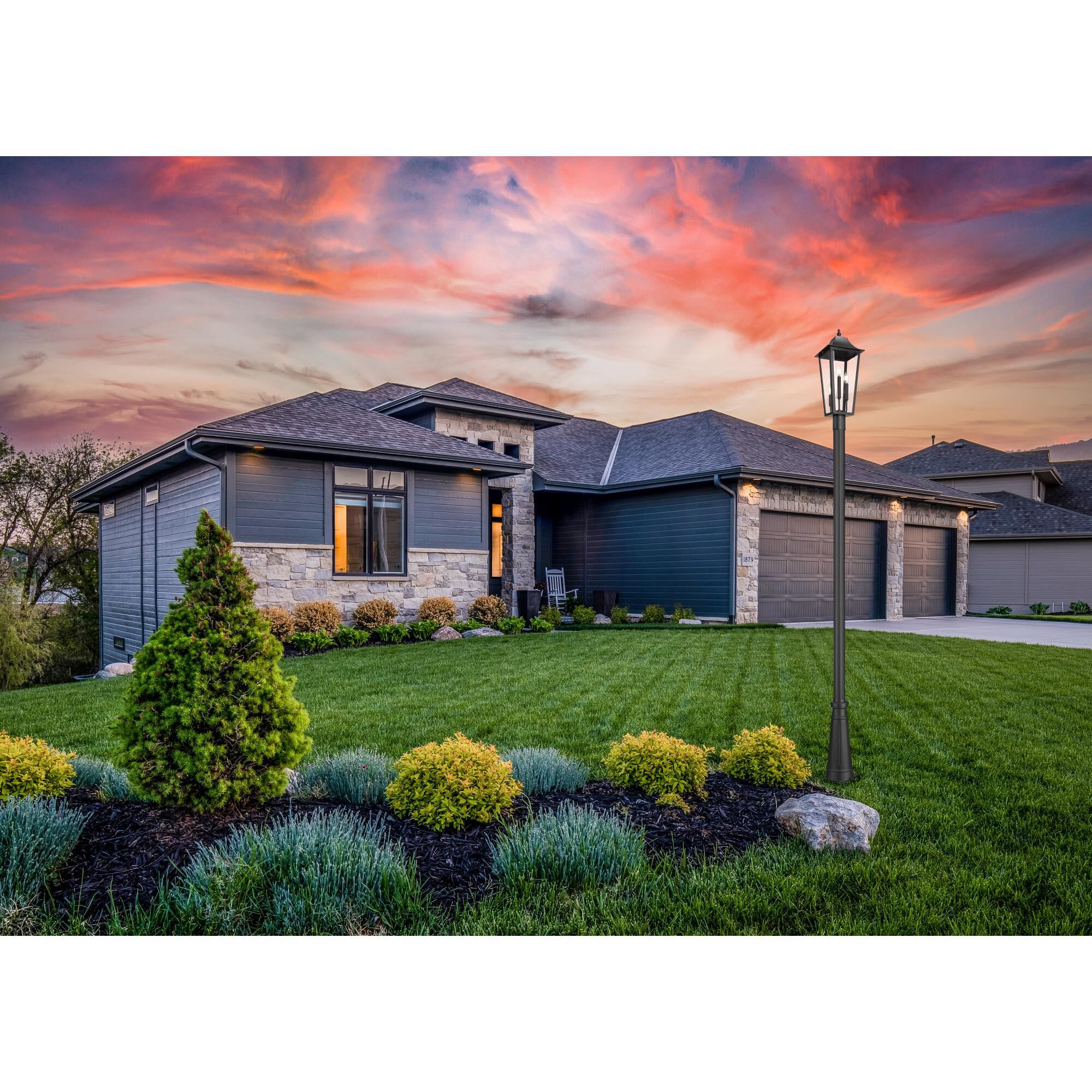 Shown in Black finish and Clear Beveled glass and Clear Beveled shade