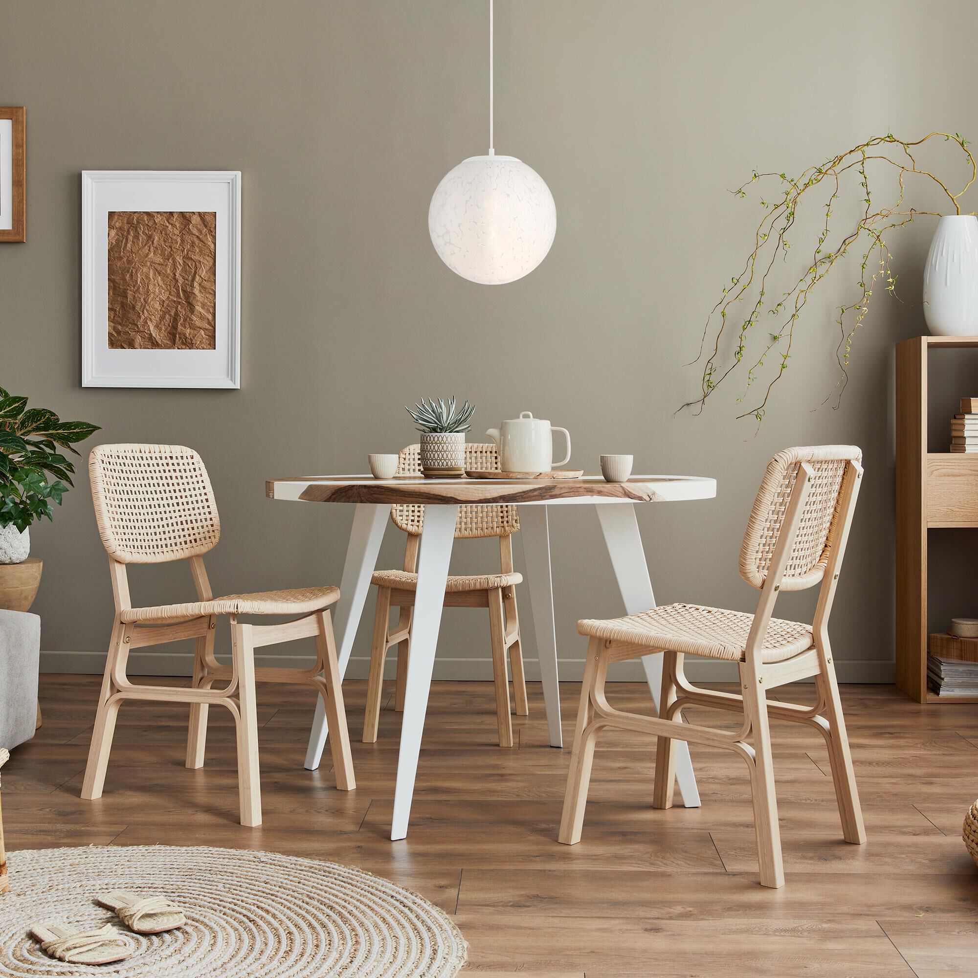 Shown in Matte White finish and White Art glass