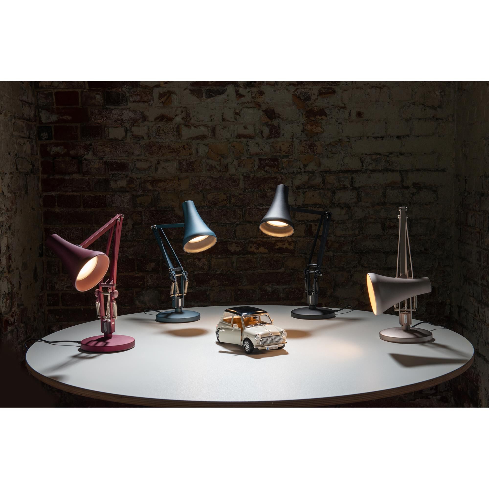 90 Mini Desk Lamp by Anglepoise
