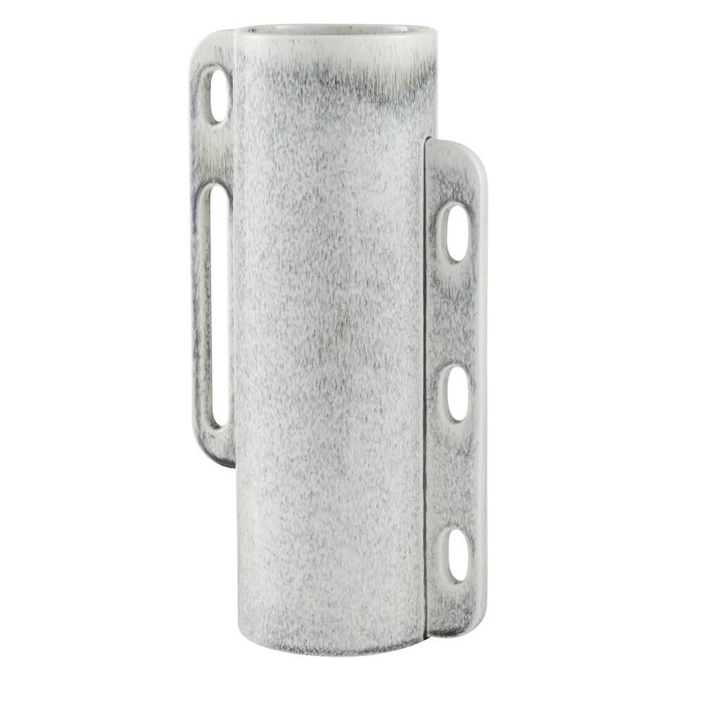 Shown in Ice Reactive finish