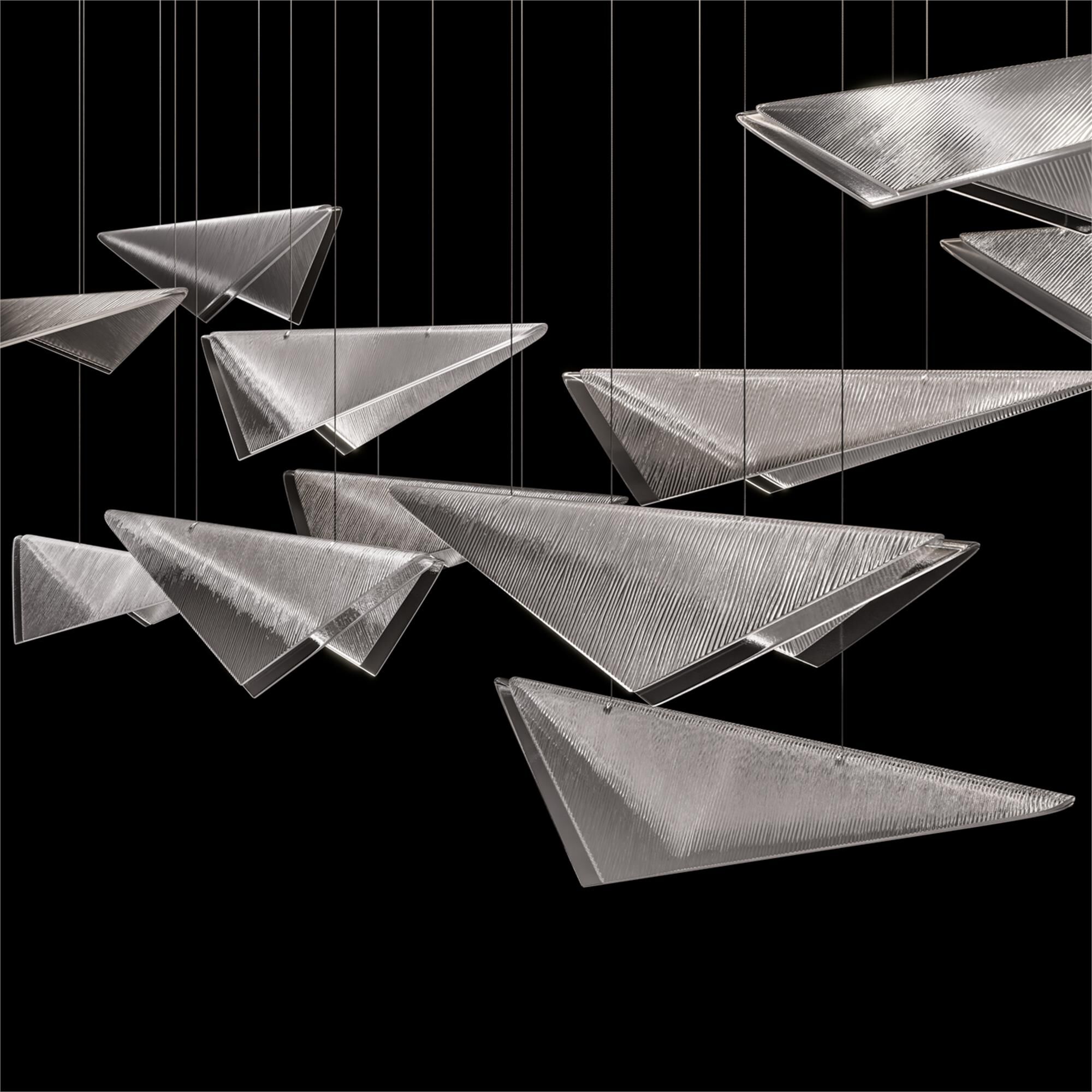 Shown in Silver finish and Clear Linear glass