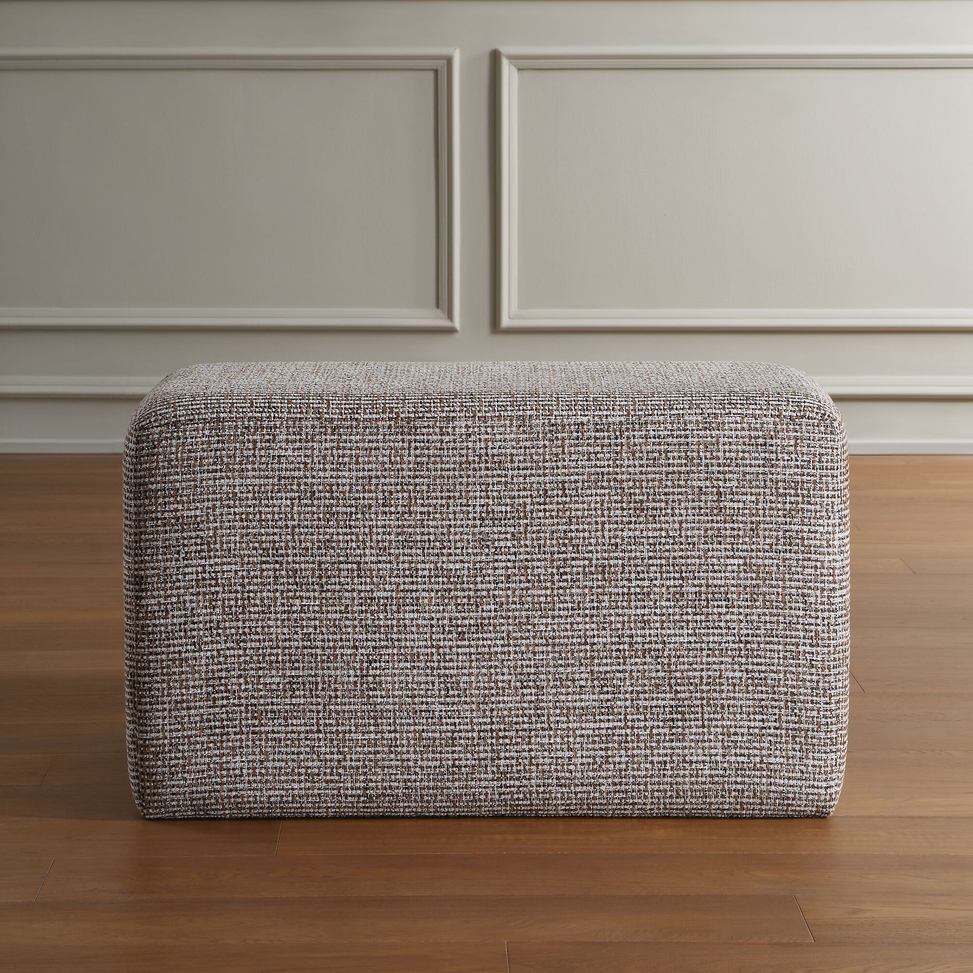 Kelce Ottoman,
