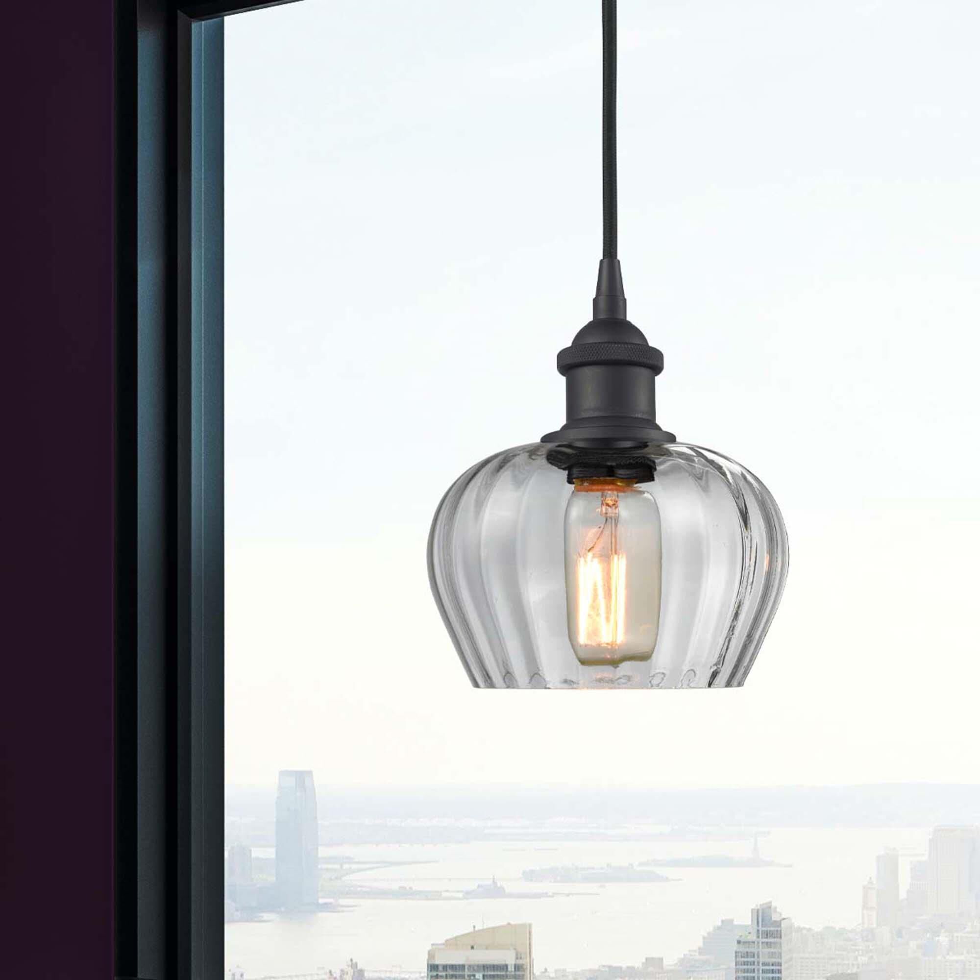 Shown in Matte Black finish and Clear glass