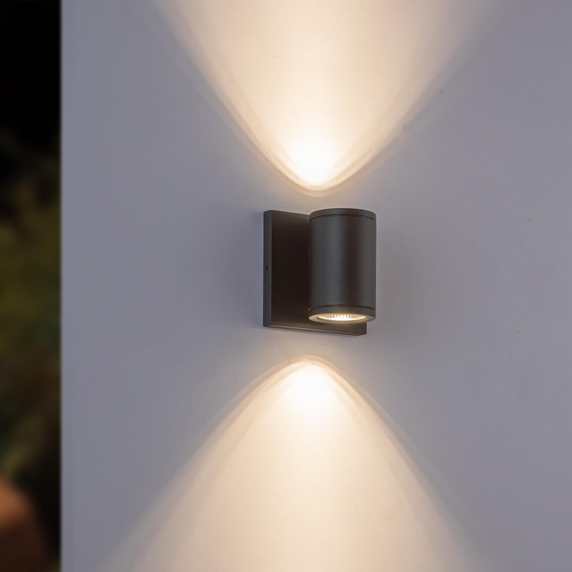 Shown in Black finish and Clear glass