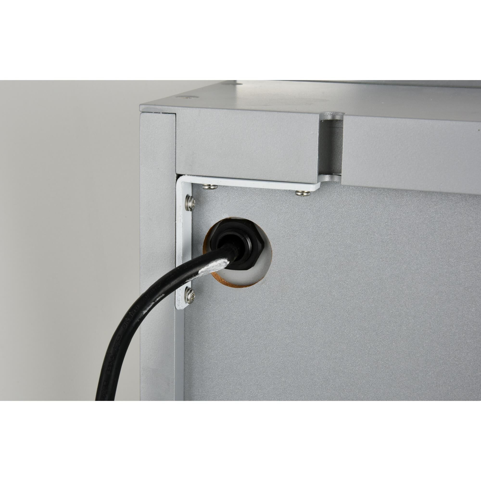 Shown in Silver Powder Coating finish