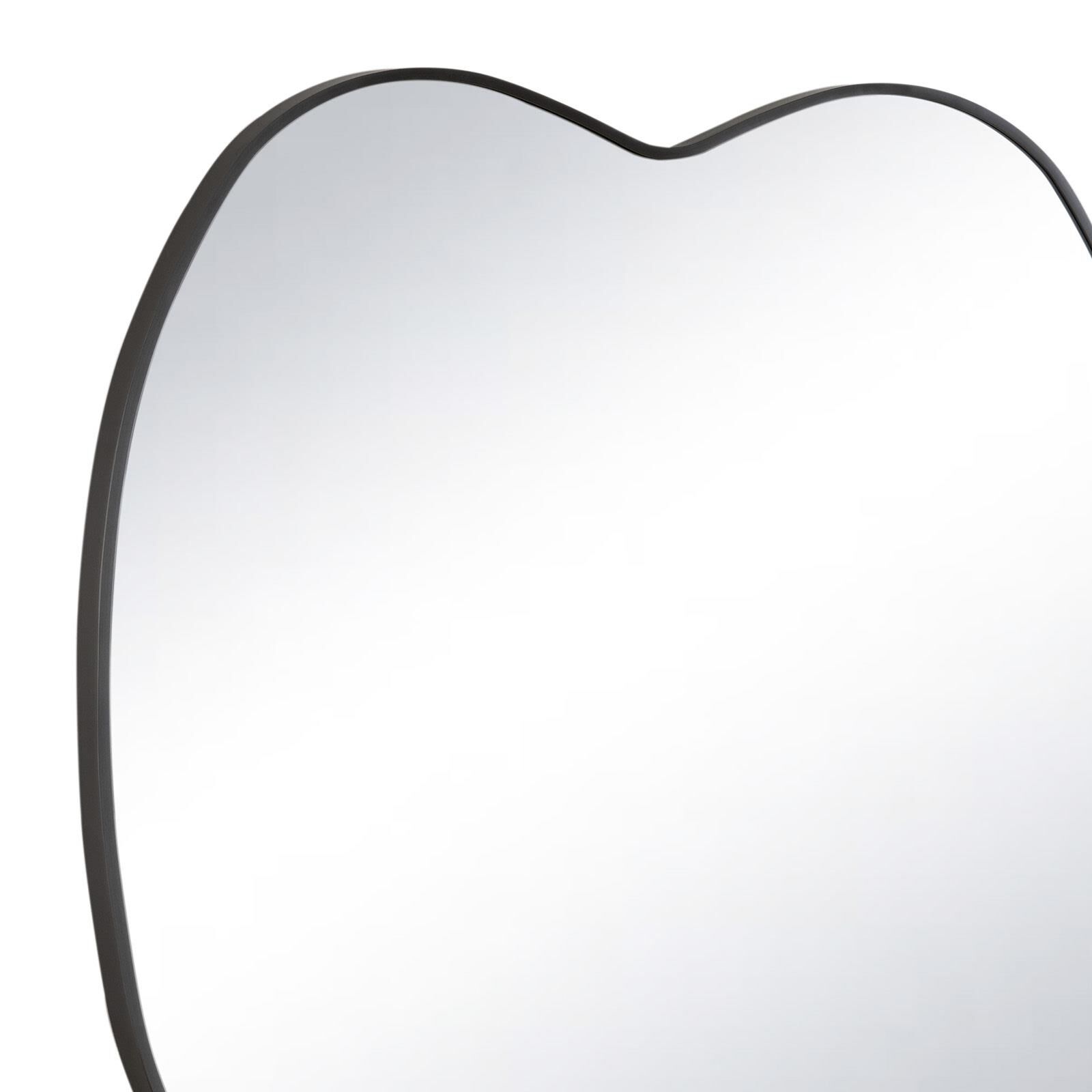 Shown in Steel finish