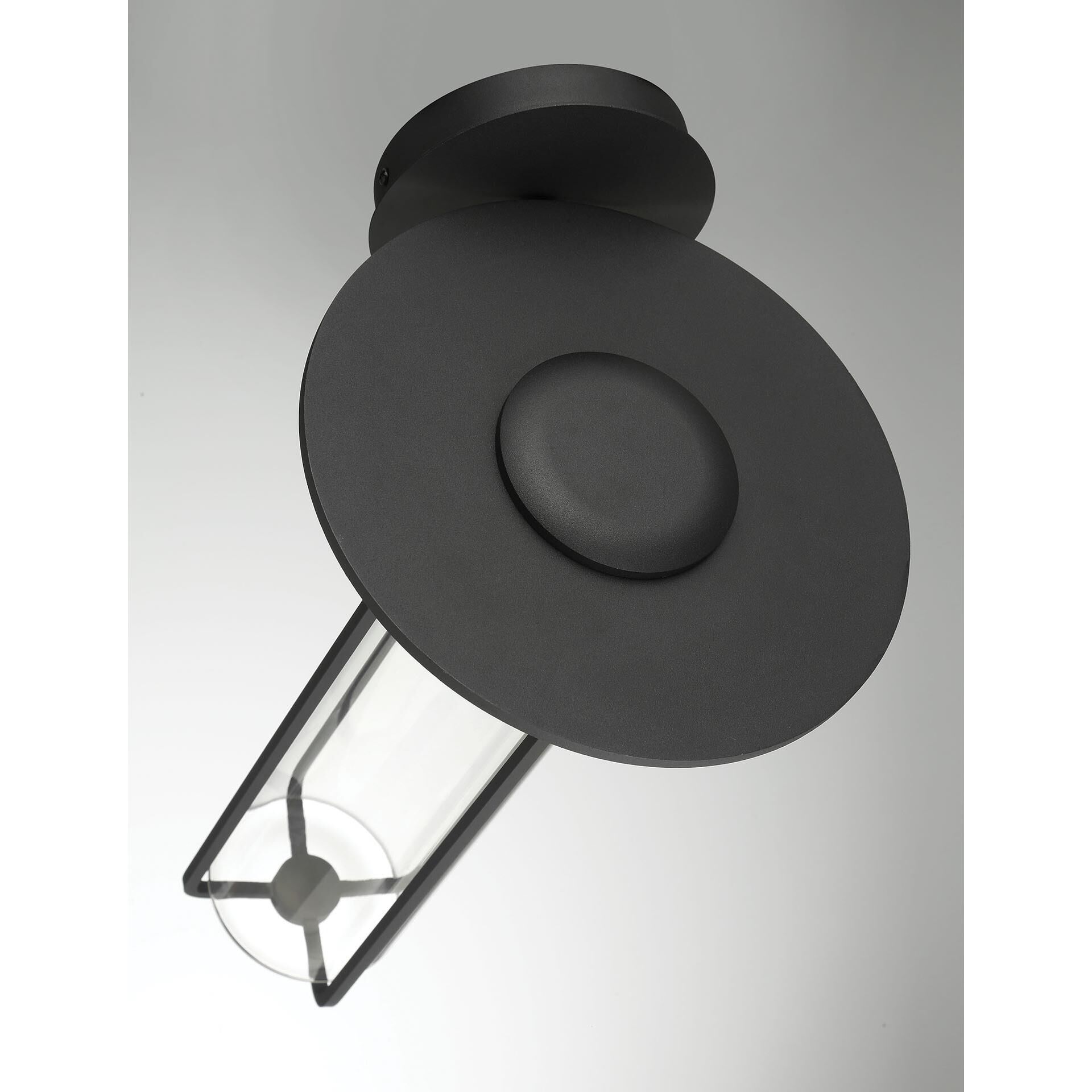 Shown in Sand Black finish and Clear glass