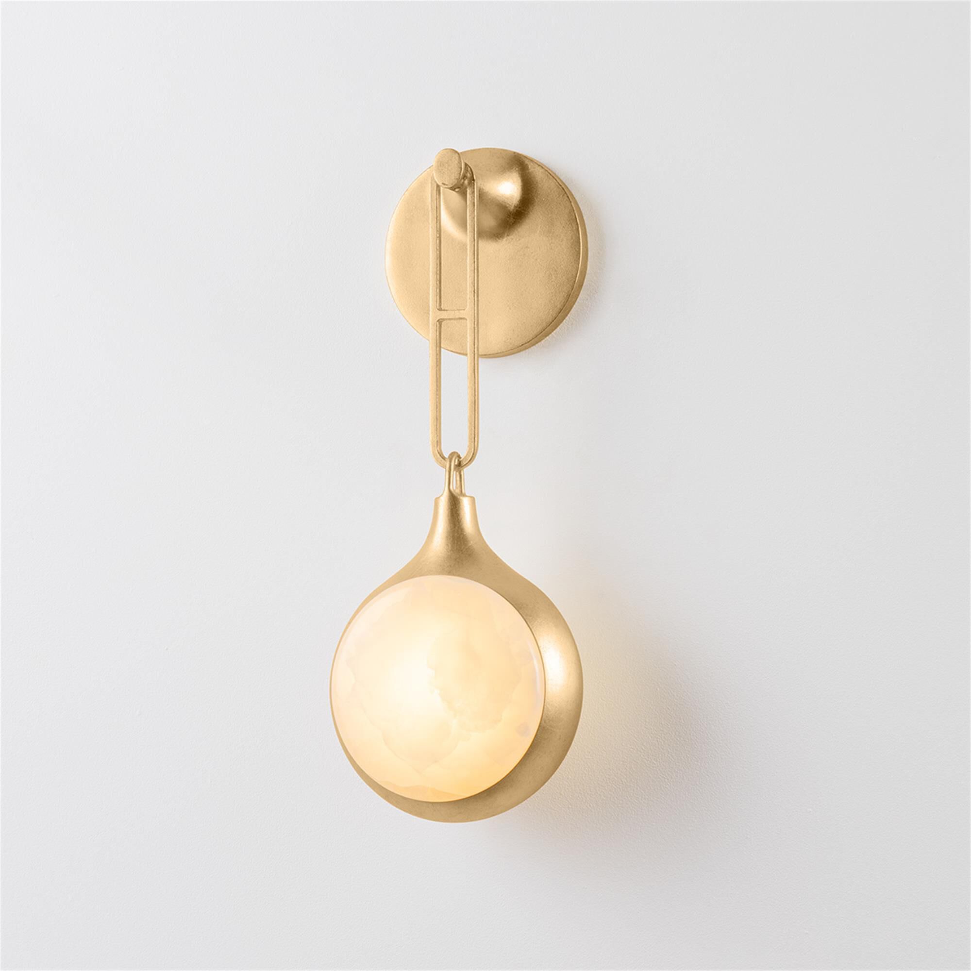Shown in Vintage Gold Leaf finish and Ice Onyx shade