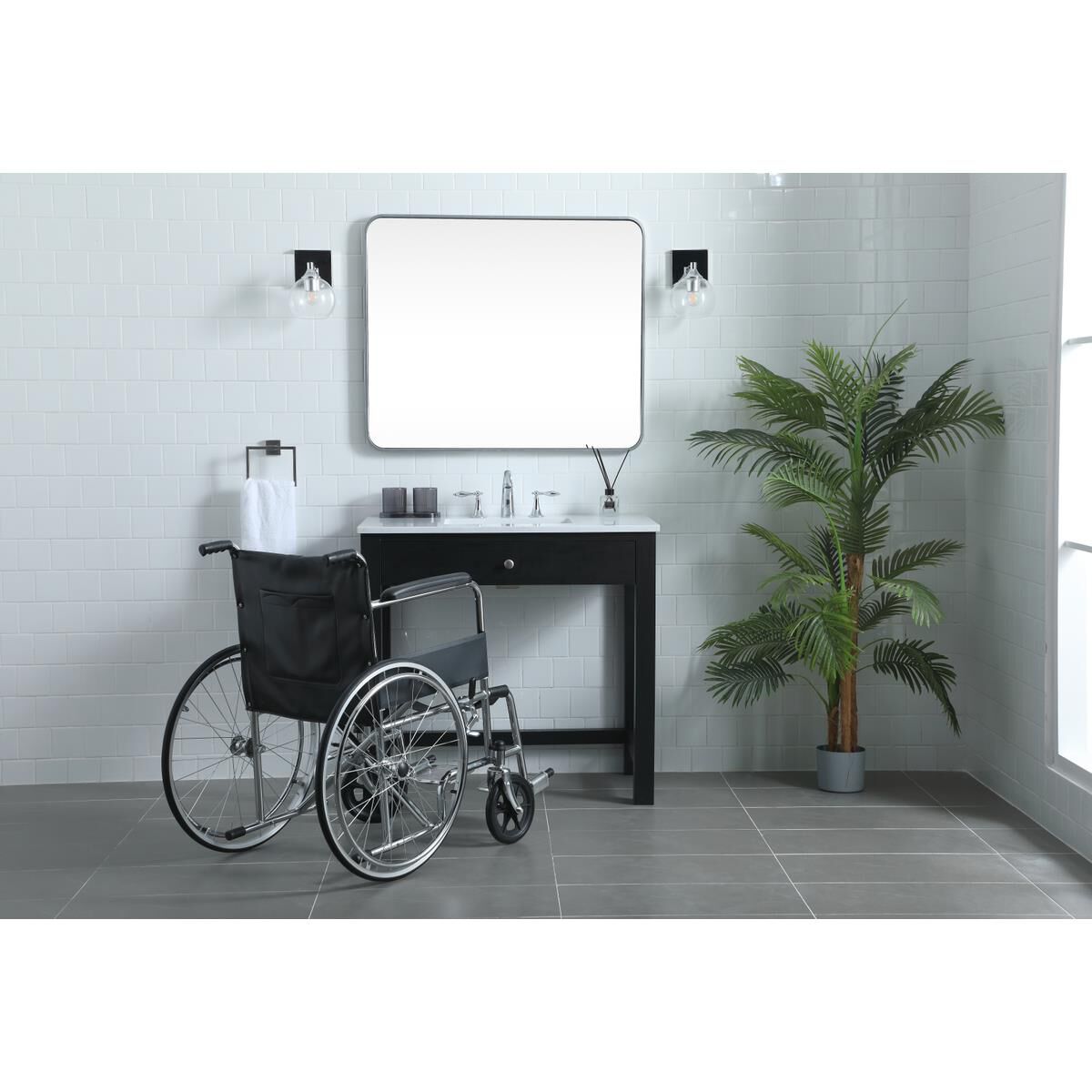 Hudson 36 Inch Bath Vanity by Elegant Decor