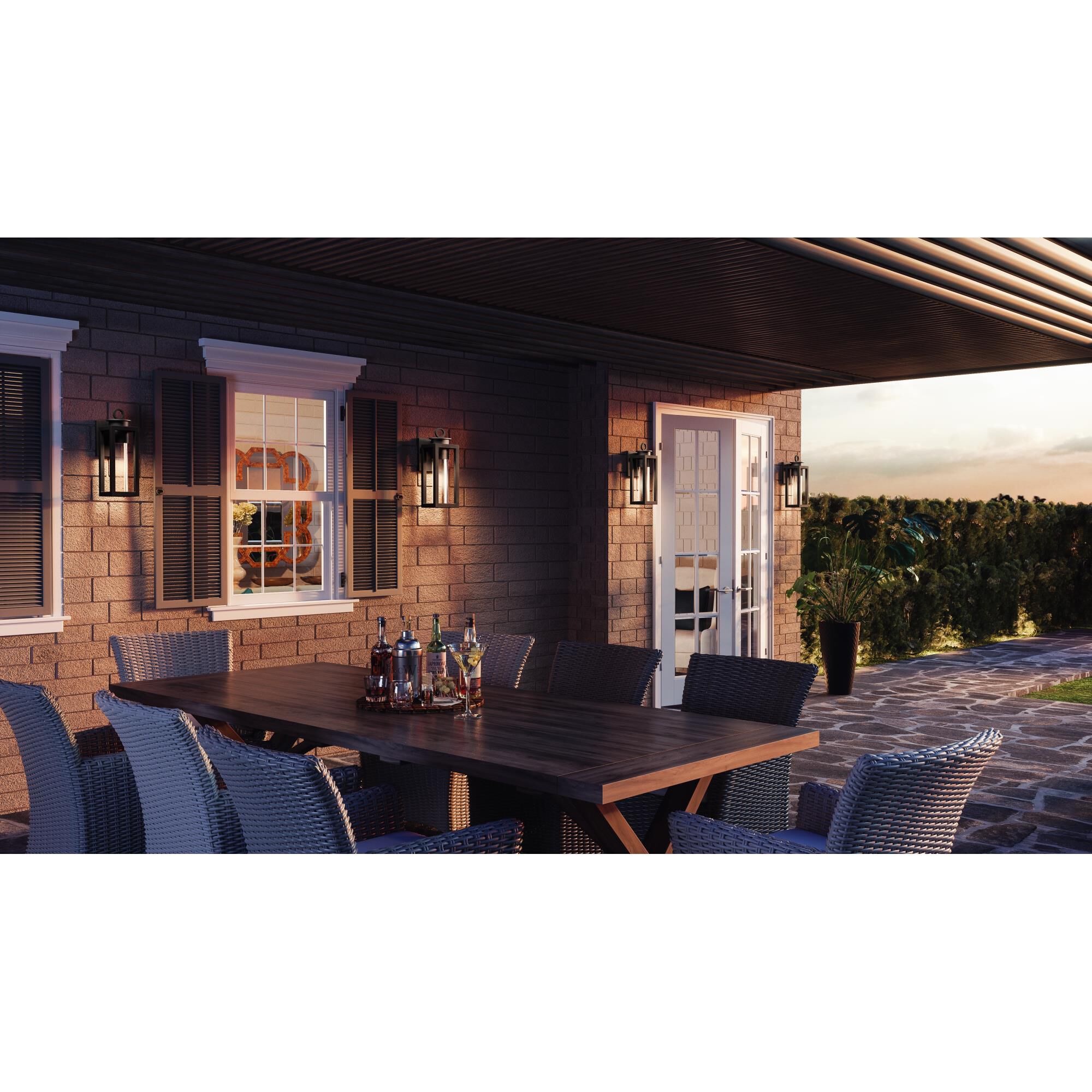 Shown in Matte Black finish and Clear Seeded glass