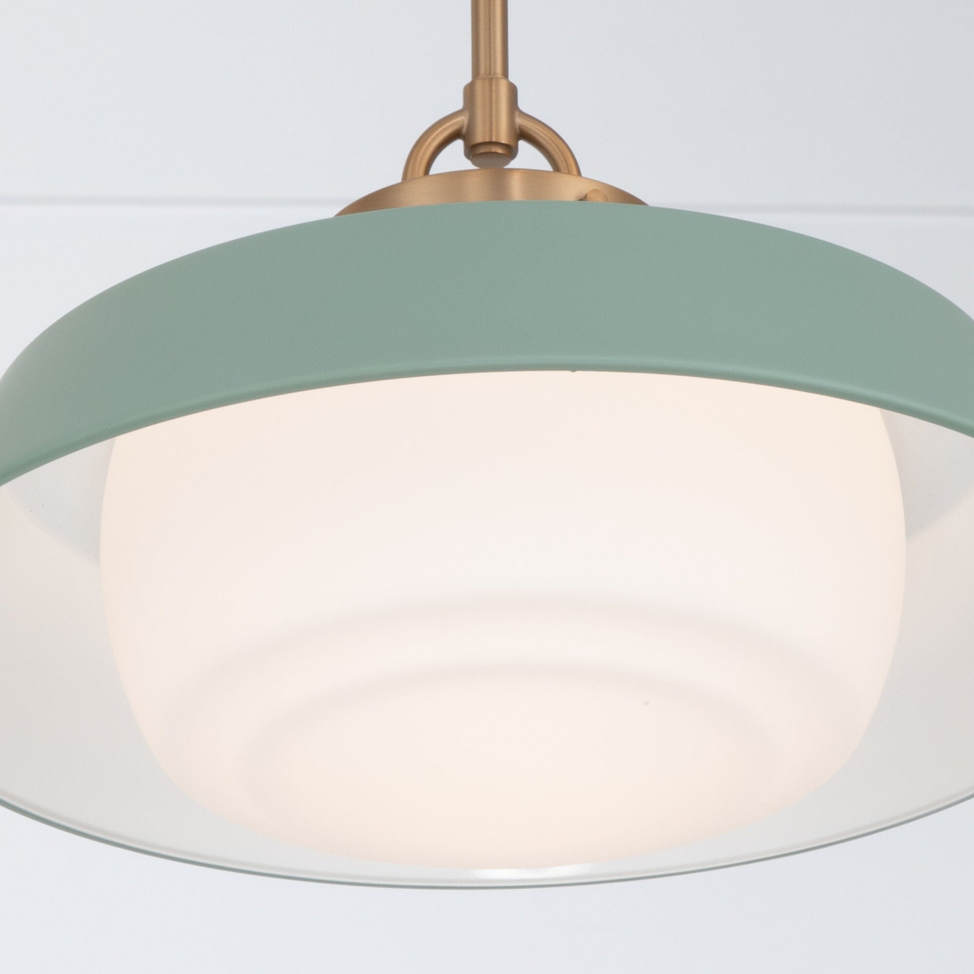 Shown in Vibrant Gold finish and Steel glass and Steel shade