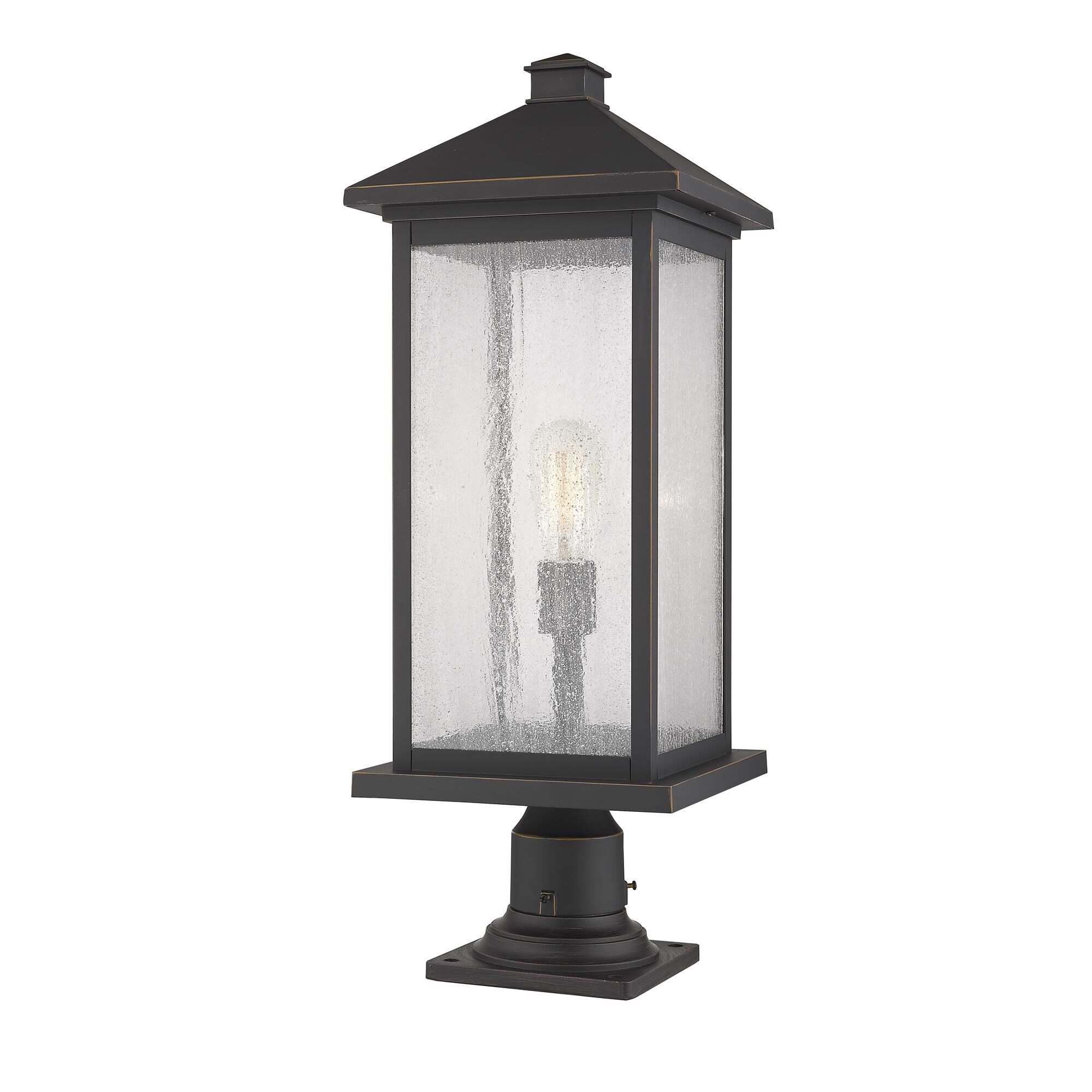 Shown in Oil Rubbed Bronze finish and Glass shade