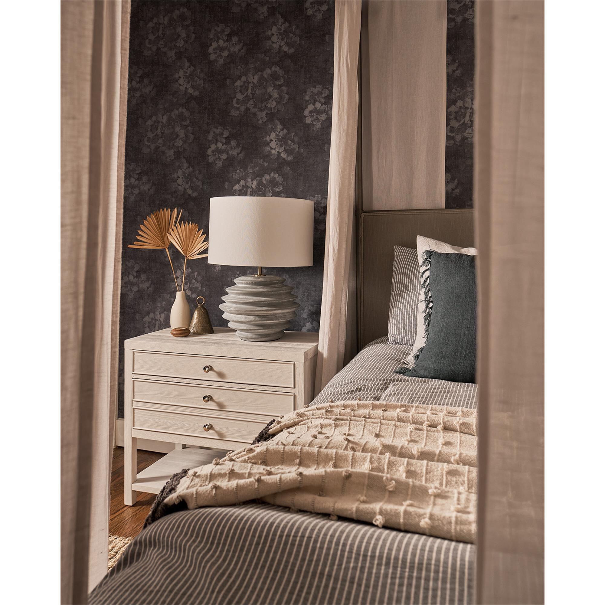 Canyon Medium Table Lamp,