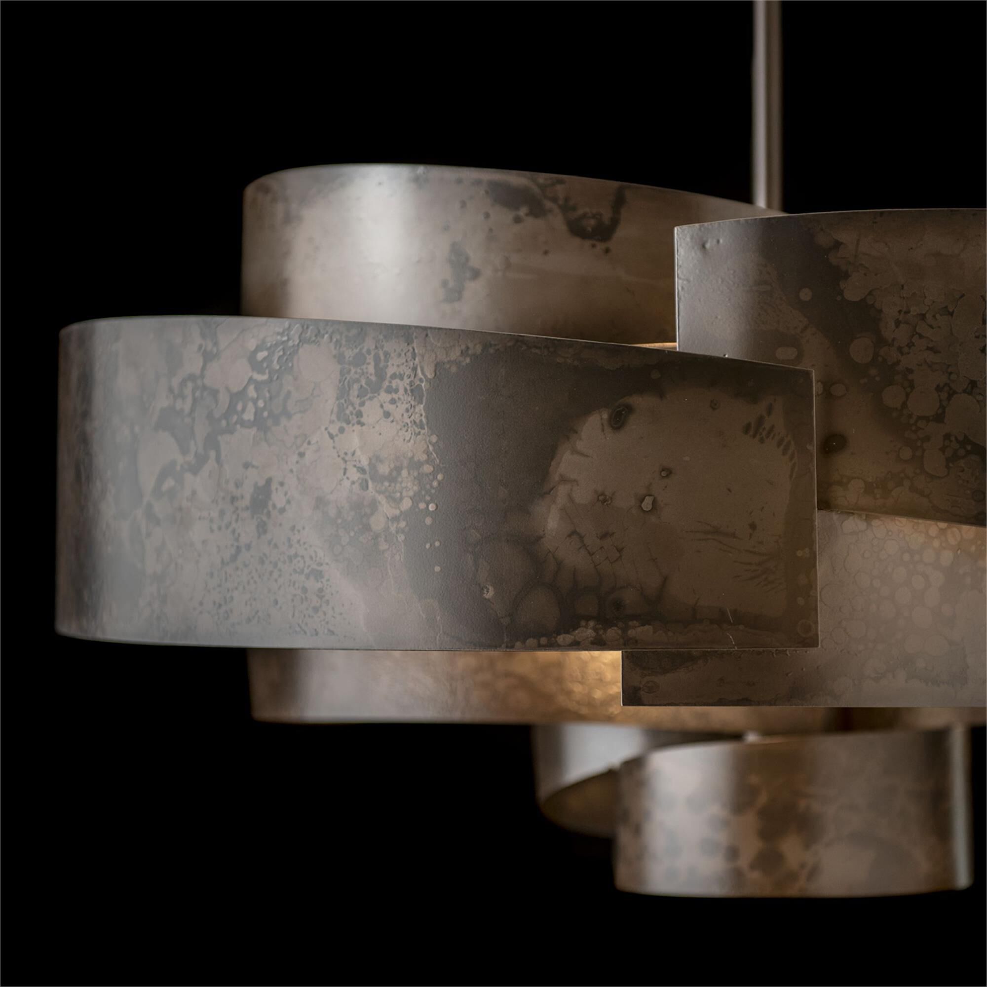 Shown in Dark Smoke finish