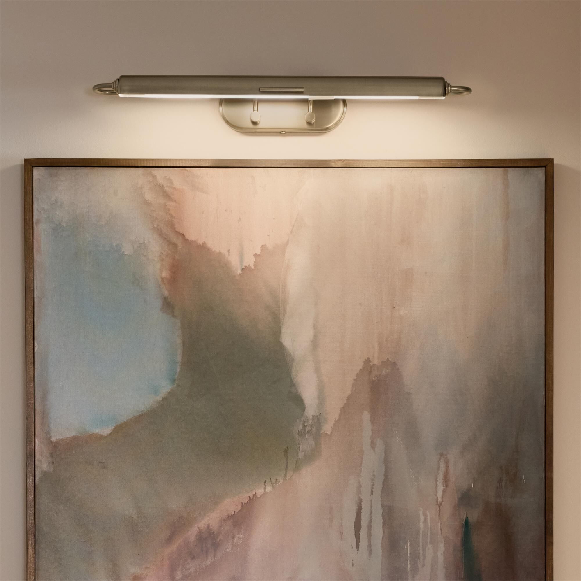 Shown in Champagne Bronze finish and Metal shade