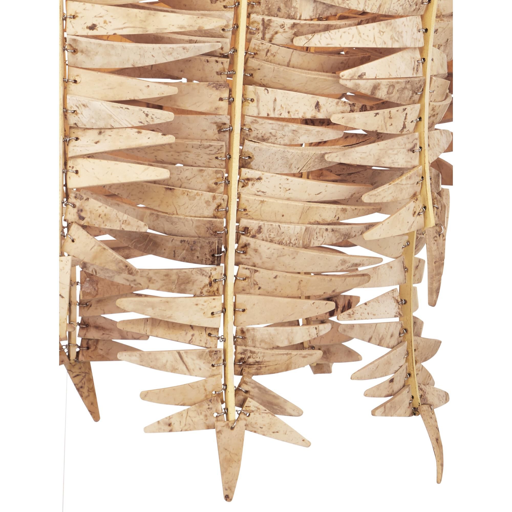 Shown in Natural, Coco Cream finish