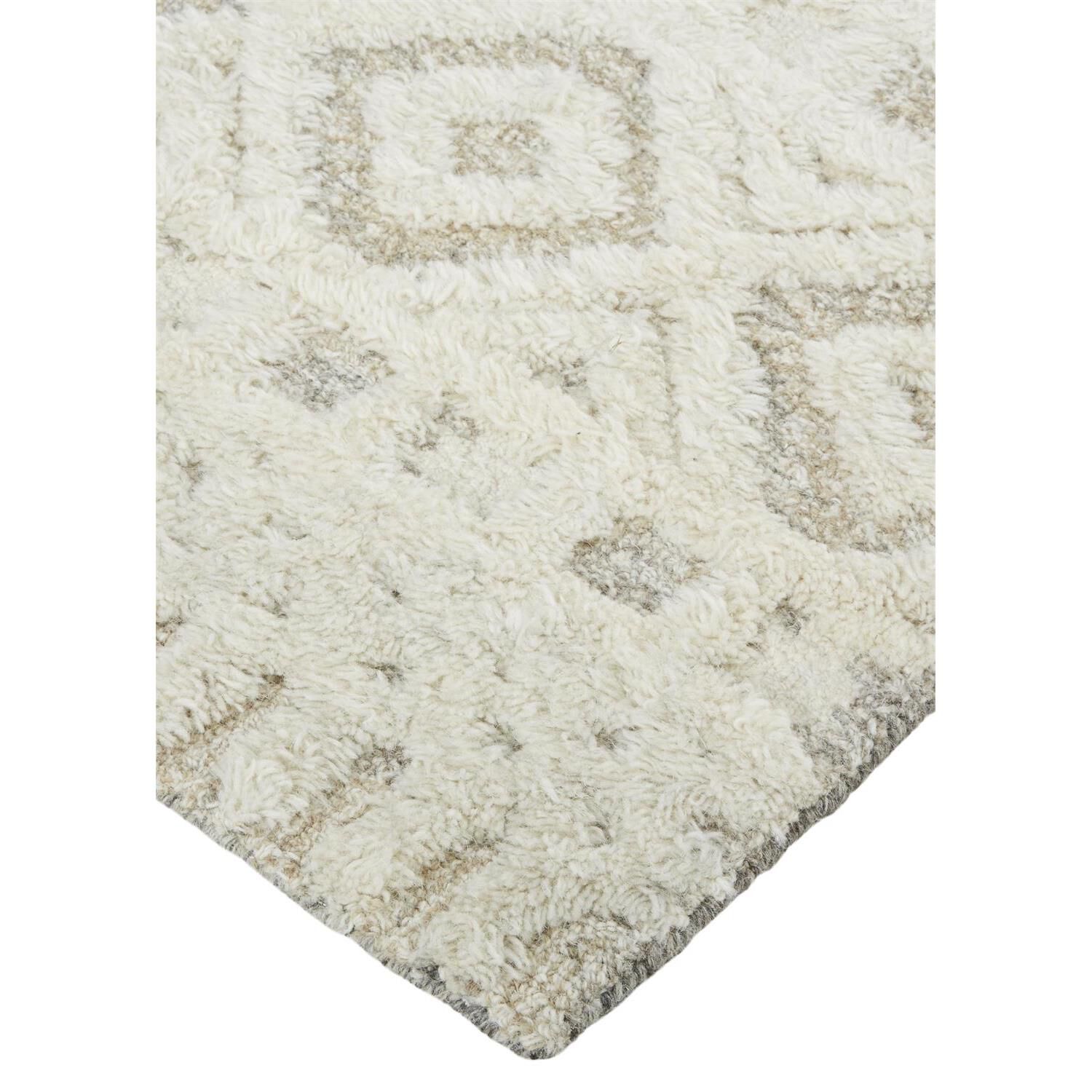 Anica Area Rug,