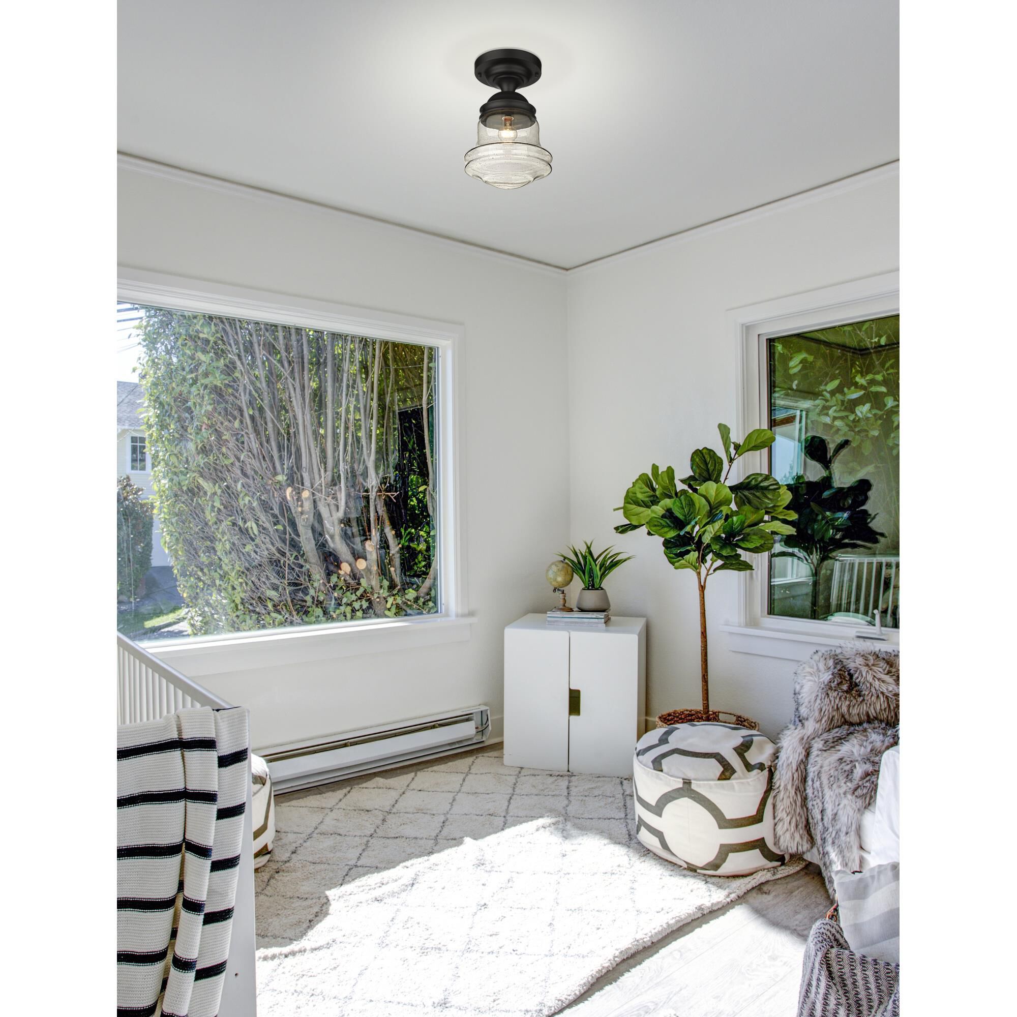 Shown in Matte Black finish and Clear Seedy glass and Clear Seedy shade