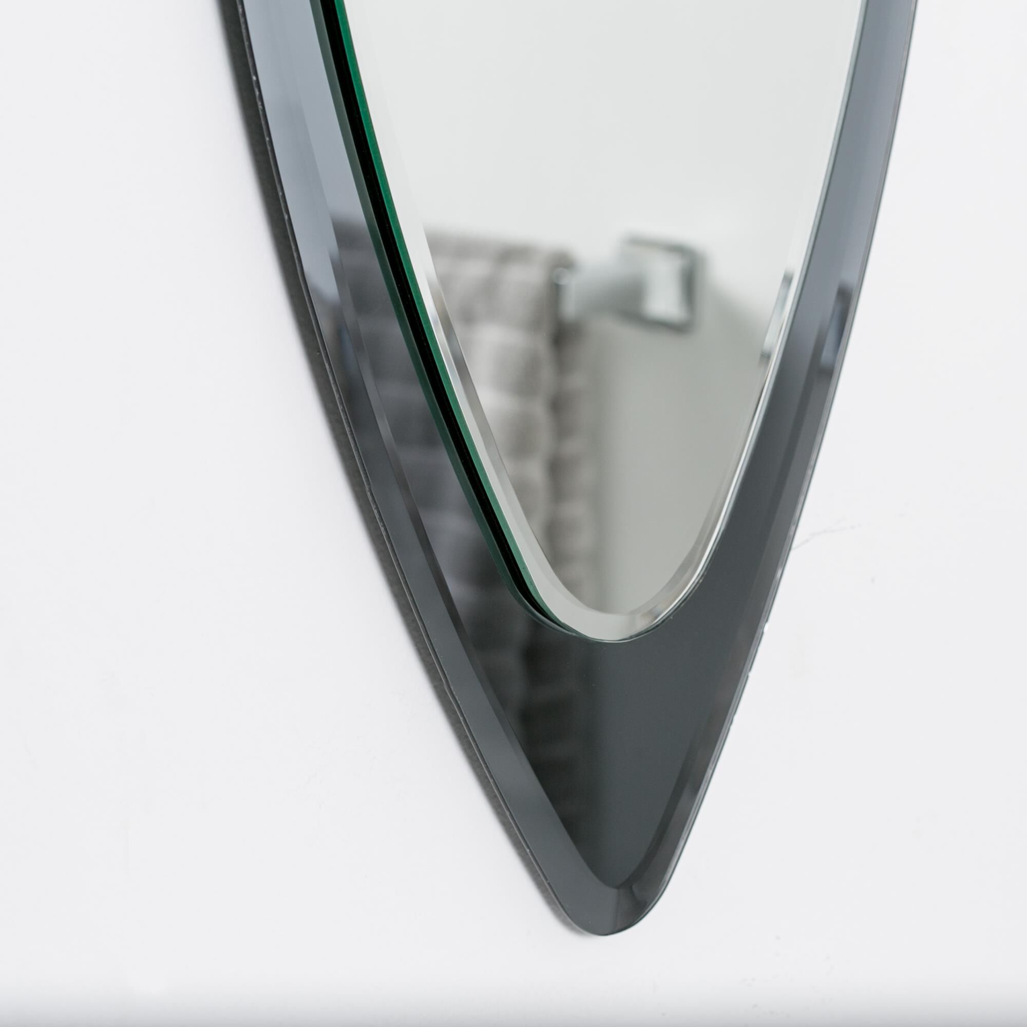 Shown in Mirror finish