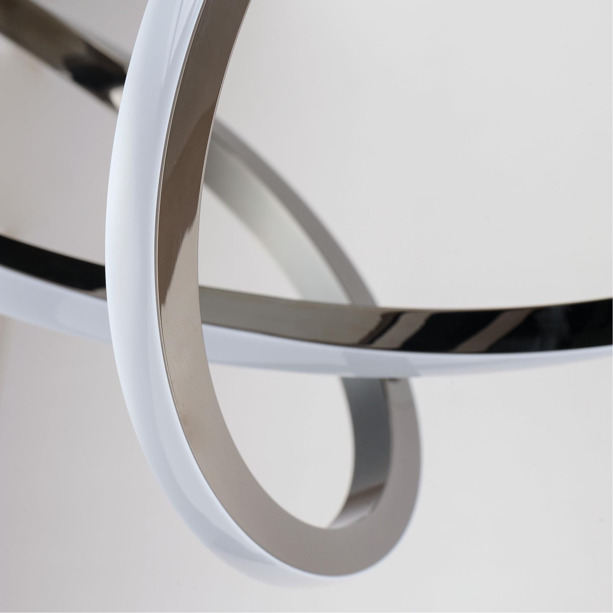 Shown in Black Chrome finish and Acrylic shade