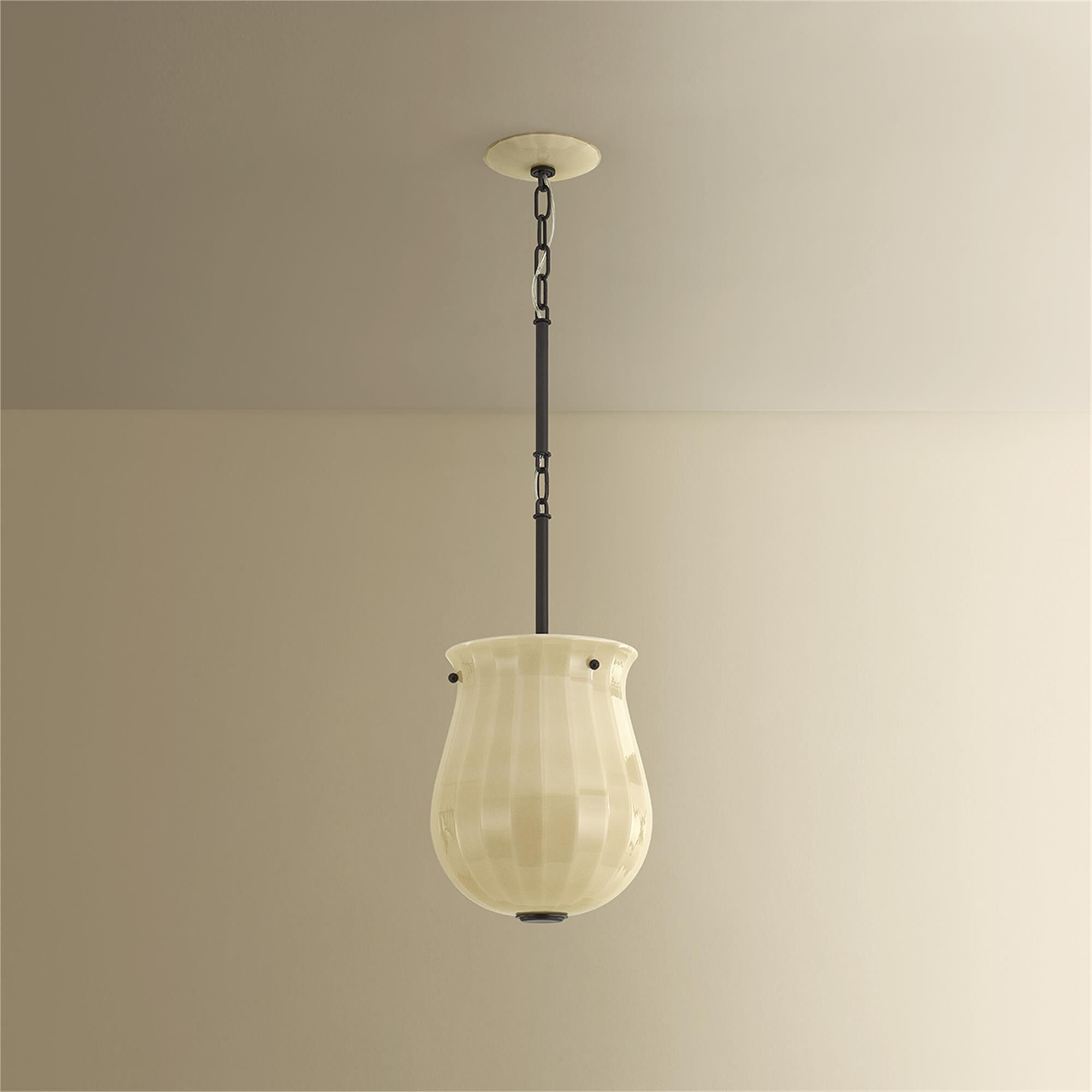 Shown in Distressed Bronze finish and Etched with Optic glass